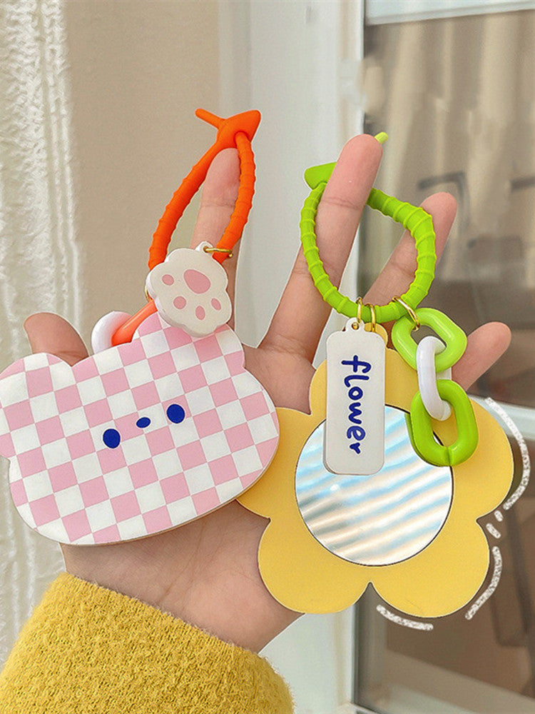 Cute Cartoon Heart Mirror Keychain for Makeup